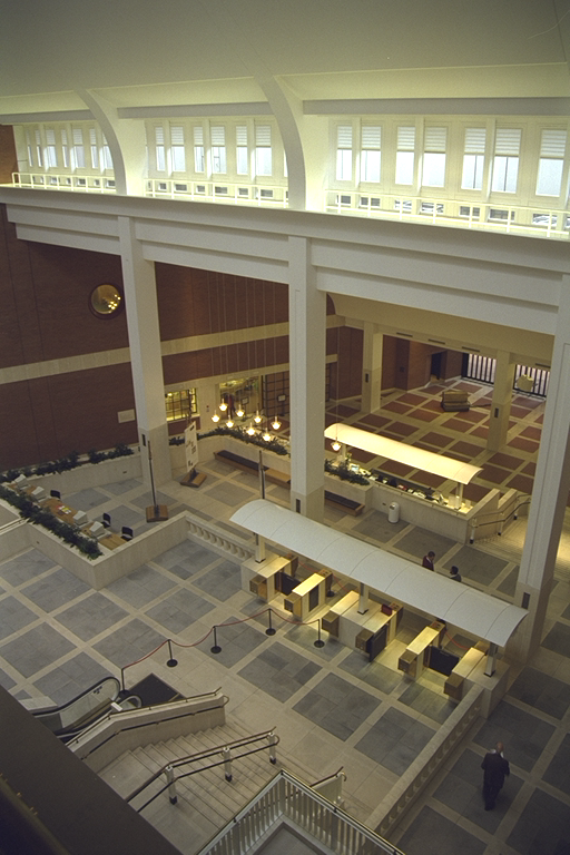 BLE British Library Euston Entrance Hall From Above 4499_18